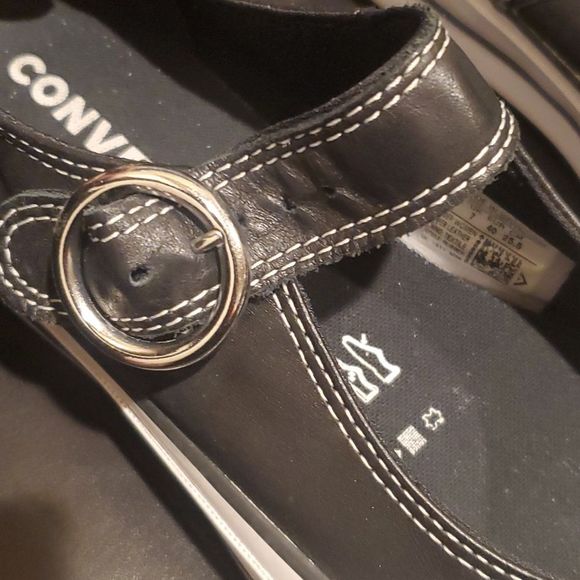 SOLD!! CONVERSE All Star Mary Jane Sneaker - Size 9 - Picture 8 of 10